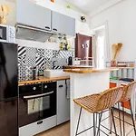 Guestready - Beau Sejour Pres De Canal St Martin